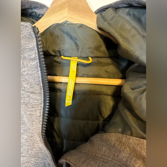 Lole Quilted Fabric Puffer Zip-up - Picture 6 of 7